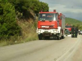 Φωτογραφία για Σε χαράδρα όχημα της ΔΕΗ στο Παλαιοχώρι Καλαμπάκας