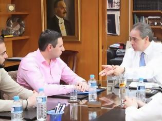 Φωτογραφία για Συνάντηση με τον Πρόεδρο της ΚΕΕΕ κ. Κωνσταντίνο Μίχαλο και αντιπροσώπους του ΕΒΕΑ