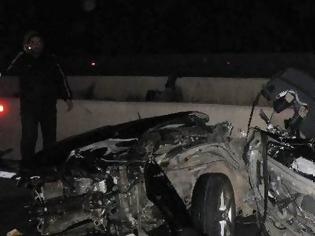 Φωτογραφία για Εικόνες καταστροφής από το τροχαίο δυστύχημα στην Αθηνών-Λαμίας - Νεκρός ένας 35χρονος οδηγός