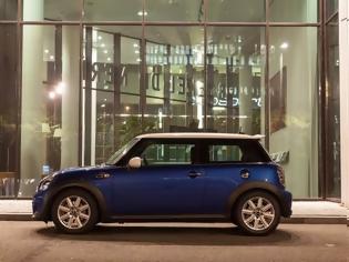 Φωτογραφία για “Best Cars 2014”: Το MINI συνεχίζει τη νικηφόρο πορεία του όντας ένα από τα Καλύτερα Αυτοκίνητα του 2014