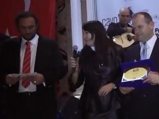 Φωτογραφία για Οι Τούρκοι έδωσαν βραβείο στο Cavo Paradiso της Μυκονου [Video]