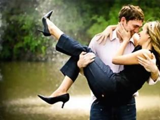 Φωτογραφία για 10 κόλπα για να αποκτήσει η σχέση σας… ρομαντισμό!