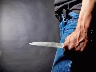 Φωτογραφία για Πάτρα: Συνελήφθη ο ληστής που απειλούσε τα θύματά του με μαχαίρι