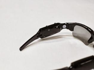 Φωτογραφία για Spy-glasses hands-on: Τα γυαλιά του James Bond!