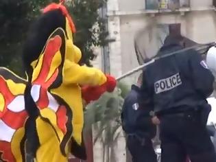 Φωτογραφία για Rémi GAILLARD vs αστυνομικών! λιώστε στο γέλιο...[video]