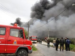 Φωτογραφία για Φωτιά σε τυροκομείο στο Αμάρι σήμανε συναγερμό στην πυροσβεστική
