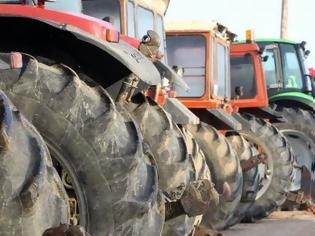 Φωτογραφία για Έβγαλαν τα τρακτέρ τους στον δρόμοι οι αγρότες της Καβάλας – Μπλόκο στο κόμβο της Χρυσούπολης [video]