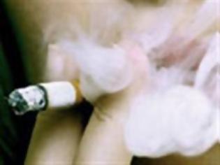 Φωτογραφία για Αρχισαν οι «καμπάνες» για το κάπνισμα - Πρόστιμο 500 ευρώ σε νοσοκόμα γιατί βρήκαν... αποτσίγαρα