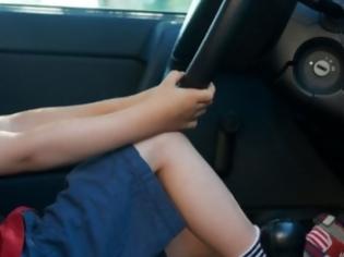 Φωτογραφία για 10χρονος συνελήφθη να οδηγεί και ισχυρίστηκε ότι είναι ενήλικας …νάνος!