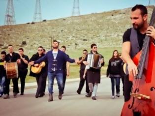 Φωτογραφία για Δείτε το νέο videoclip του Παντελή Παντελίδη “Γίνεται” [Video]