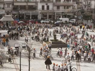 Φωτογραφία για ΗΓΟΥΜΕΝΙΤΣΑ: 300 παιδιά συμμετείχαν στην ποδηλατοδρομία για την Παγκόσμια Ημέρα ευαισθητοποίησης για τον καρκίνο της παιδικής ηλικίας
