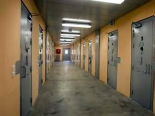 Φωτογραφία για Προσπάθησε να περάσει κινητά τηλέφωνα στις φυλακές Λάρισας