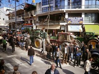 Φωτογραφία για «Όργωσαν» την Ξάνθη με τα τρακτέρ τους οι αγρότες – Μηχανοκίνητη πορεία στην πόλη  [Video - Photos]