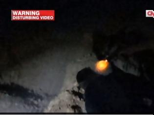 Φωτογραφία για Βίντεο-σοκ από τη Συρία με την εν ψυχρώ εκτέλεση 14 ανδρών [video]