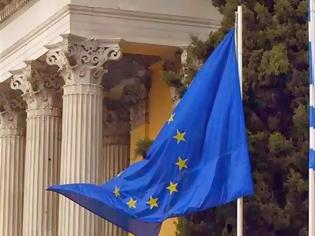 Φωτογραφία για Τη χειρότερη γνώμη από όλους τους Ευρωπαίους έχουν οι Έλληνες για την ΕΕ... !!!