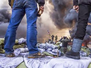 Φωτογραφία για Στα πρόθυρα εμφυλίου η Ουκρανία - 25 οι νεκροί στο Κίεβο