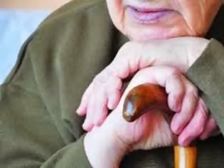 Φωτογραφία για Εξαπάτησαν ηλικιωμένη στην Αυλή Καβάλας και της πήραν χρυσαφικά