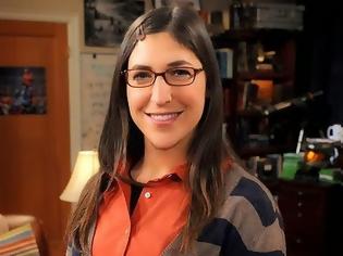 Φωτογραφία για Δείτε πως είναι στην πραγματικότητα η Amy από το Big Bang Theory! [photos]