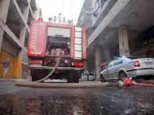 Φωτογραφία για Διαμέρισμα στη Θεσσαλονίκη τυλίχτηκε στις φλόγες