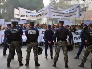 Φωτογραφία για Κύπρος: Παραλύει η χώρα – Πολιτική μάχη στη Βουλή για τις ιδιωτικοποιήσεις