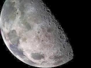 Φωτογραφία για Γιατί βλέπουμε πάντα μία πλευρά της Σελήνης;