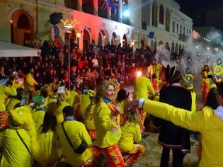Φωτογραφία για Πάτρα: Έλα αν δείξεις τι θα πει Πατρινός! - Απόψε η νυχτερινή ποδαράτη του Πατρινού Καρναβαλιού - Δείτε τη σειρά παρέλασης των πληρωμάτων