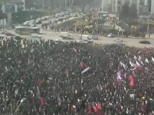 Φωτογραφία για Τεράστια διαδήλωση υπέρ Γιανουκόβιτς στην Ουκρανία