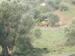 Φωτογραφία για Εύβοια: Συνελήφθησαν δύο άτομα τα οποία πιάστηκαν να μπαζώνουν ρέμα!