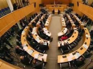 Φωτογραφία για Η Κυπριακή Βουλή μελετά το νομοσχέδιο για τις αποκρατικοποιήσεις