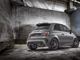 Φωτογραφία για Παγκόσμια πρεμιέρα του Abarth ‘695 biposto’ στη Γενεύη