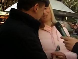 Φωτογραφία για Δείτε το ακατάλληλο Όσκαρ που πήρε η Ραχήλ Μακρή στο καρναβάλι της Κοζάνης (βίντεο)