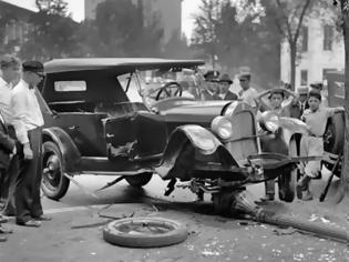 Φωτογραφία για Το πρώτο αυτοκινητιστικό ατύχημα στον κόσμο