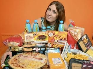 Φωτογραφία για Καταστροφικό: 26χρονη τρώει μόνο junk food εδώ και 16 χρόνια!