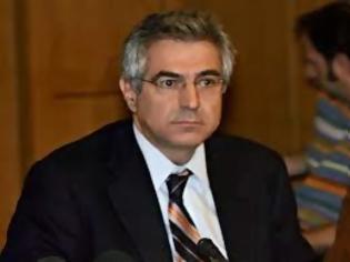 Φωτογραφία για Ελεύθερος με εγγύηση 1 εκατ. ευρώ ο πρώην υπουργός Μιχάλης Καρχιμάκης