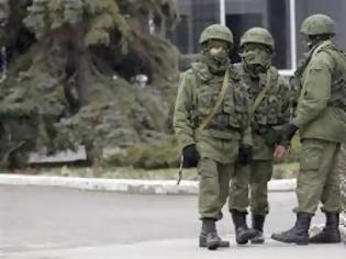 Φωτογραφία για Yπο κατάληψη 11 βάσεις στην Κριμαία