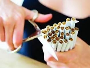 Φωτογραφία για Ολοένα και περισσότεροι καπνιστές κόβουν το τσιγάρο
