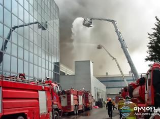 Φωτογραφία για Πυρκαγιά σε εργοστάσιο στην Κορέα επηρεάζει την κυκλοφορία του Galaxy S5!