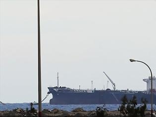 Φωτογραφία για Λιβύη: «Άνοιξαν πυρ» κατά του βορειοκορεάτικου δεξαμενόπλοιου