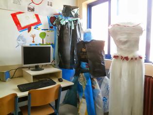 Φωτογραφία για Ρούχα από... σακούλες! Μαθητές στο Όλβιο Ξάνθης δημιουργούν οικολογικά ενδύματα