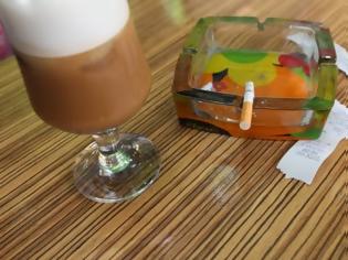 Φωτογραφία για HomeΤοπικά Νέα  Τρίκαλα: Το πρόστιμο για τσιγάρο σε καφετέρια έφερε ένταση - Έξω φρενών οι πελάτες που τώρα καλούνται να πληρώσουν!