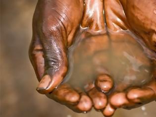 Φωτογραφία για Ένα 1 δισεκατομμύριο άνθρωποι δεν έχουν πρόσβαση σε πόσιμο νερό!