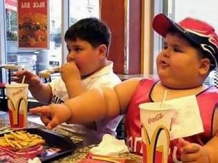 Φωτογραφία για Tι δείχνουν νέες έρευνες για την παιδική παχυσαρκία