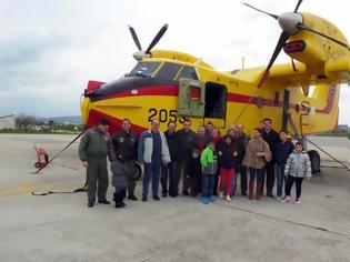 Φωτογραφία για Επίσκεψη μελών του Συλλόγου Λάμψη στην 113ΠΜ