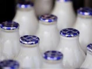 Φωτογραφία για Υπ. Ανάπτυξης: Δεν γίνεται η Ελλάδα να έχει το ακριβότερο γάλα στην Ευρώπη