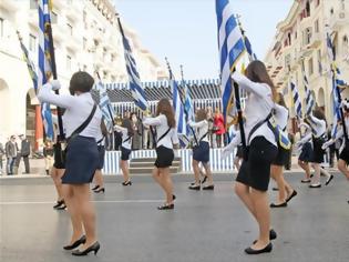 Φωτογραφία για Παρέλαση: Τα υπέρ και τα κατά στην ψυχολογία του παιδιού μου