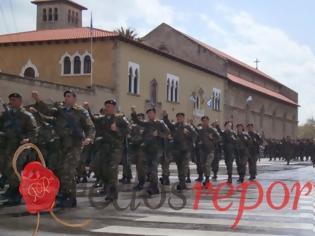 Φωτογραφία για Με μεγαλοπρέπεια και με βροχή η παρέλαση στη Ρόδο [Photos]