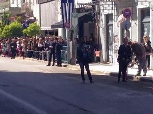 Φωτογραφία για Αυστηρά μέτρα αστυνόμευσης στο κέντρο της Πάτρας [video]