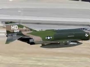 Φωτογραφία για Aναγκαστική προσγείωση F - 4E Phantom στην Καλαμάτα