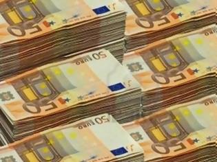 Φωτογραφία για Στα 6.000 ευρώ το ετήσιο εισόδημα για το κοινωνικό μέρισμα