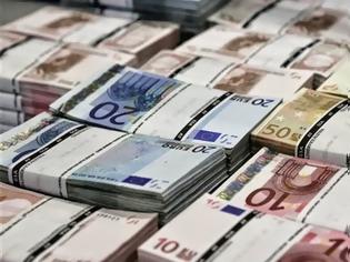 Φωτογραφία για Bloomberg: Η Ελλάδα σχεδιάζει έκδοση ομολόγων 2 δισ. ευρώ